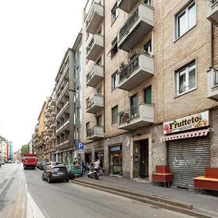 Guesthost - Bright Apartment Milano Centrale-2